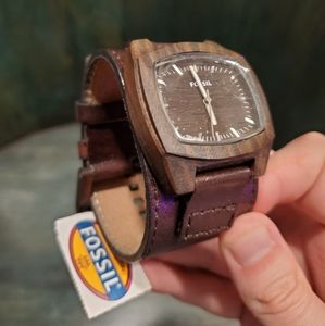 Fossil JR9927 Leather Cuff Watch